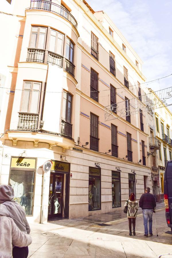 Letmalaga Comedy ภายนอก รูปภาพ